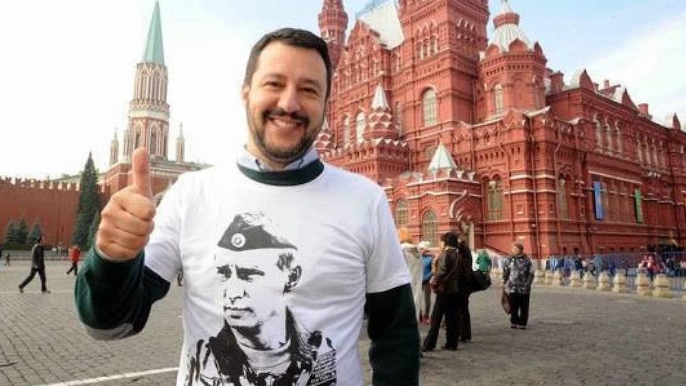 Talijani organizirali masovni prosvjed protiv Salvinija uoči regionalnih izbora Salvini-putin-fan